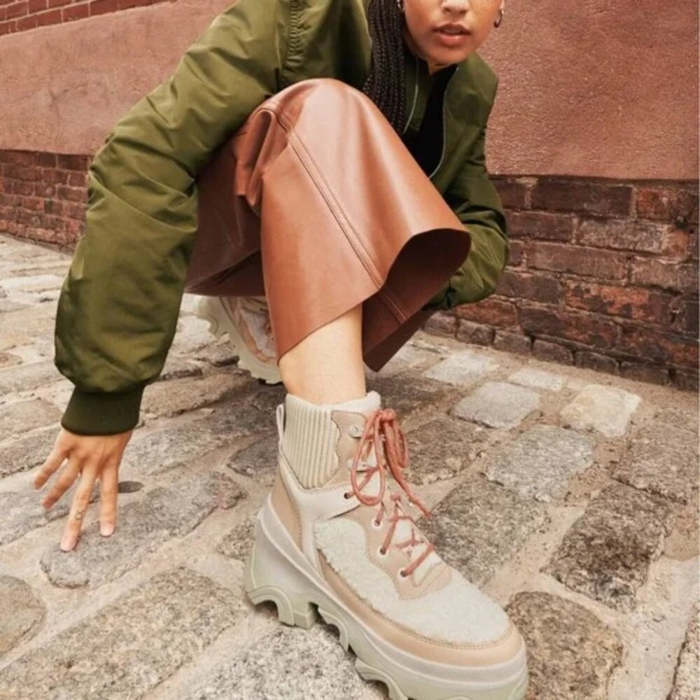 SOREL x Free People‎ Brex Cozy Boot Womens 11 White Cream Chunky